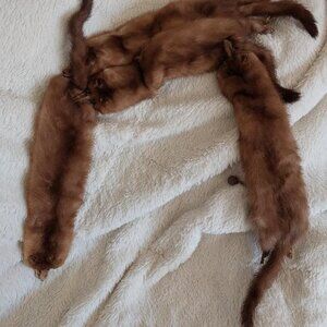 Vintage mink stole, full pelt